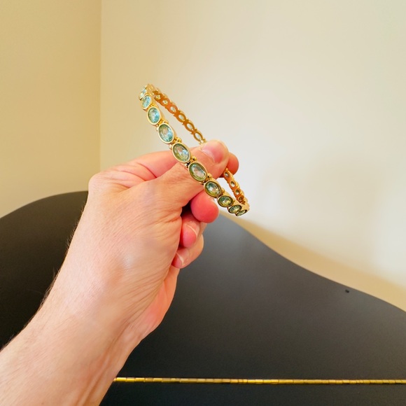 NWT AUTHENTIC LUXURY JULIE VOS CLEAR BAHAMIAN BLUE IMPORTED GLASS BANGLE - Picture 12 of 17